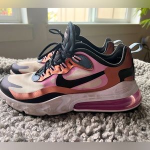 NIKE Air Women’s Active Sneaker SIZE 10.5